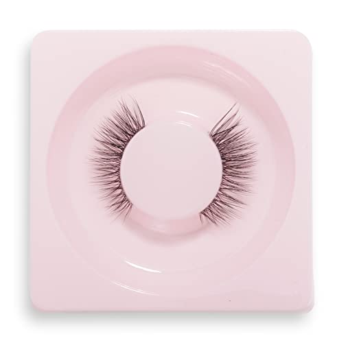 Revolution Beauty London X Love Island, Faux Mink False Lashes, Accent Chemistry, 1 Pair