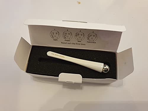 THE BODY SHOP Oil Of Life Revitalising Precision Eye Roller FOR SMOOTHER SKIN