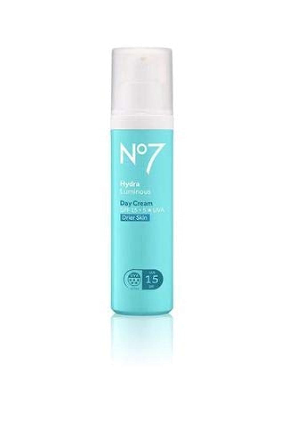 Boots No7 Hydraluminous Day Cream For Drier Skin SPF15 50ml (NilsPremier)