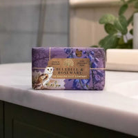 The English Soap Company Anniversary Bluebell and Rosemary Soap - Luxury Shea Butter Bar - Floral Bluebell Scent, Moisturising, Vegan Friendly, Recyclable Gift Soap, Made in England 190g