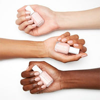essie Essie Nagellak - 910 In My Sandbox