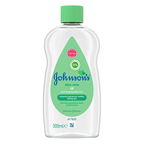 Johnson's Baby Johnson's Aloe Vera Baby Oil 300ml – Leaves Skin Soft and Smooth – Ideal for Delicate Skin