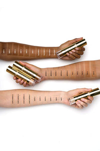 Stila Hide & Chic Fluid Foundation, Medium 2, 30 ml