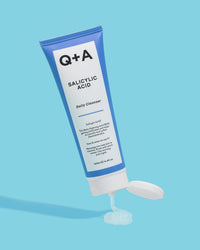 Q+A Salicylic Acid Daily Cleanser – Exfoliating Face Wash for Clear Skin, Targets Breakouts & Pore Congestion, Hydrating with Betaine & Allantoin, Vegan & Cruelty-Free, Made in UK, 125ml