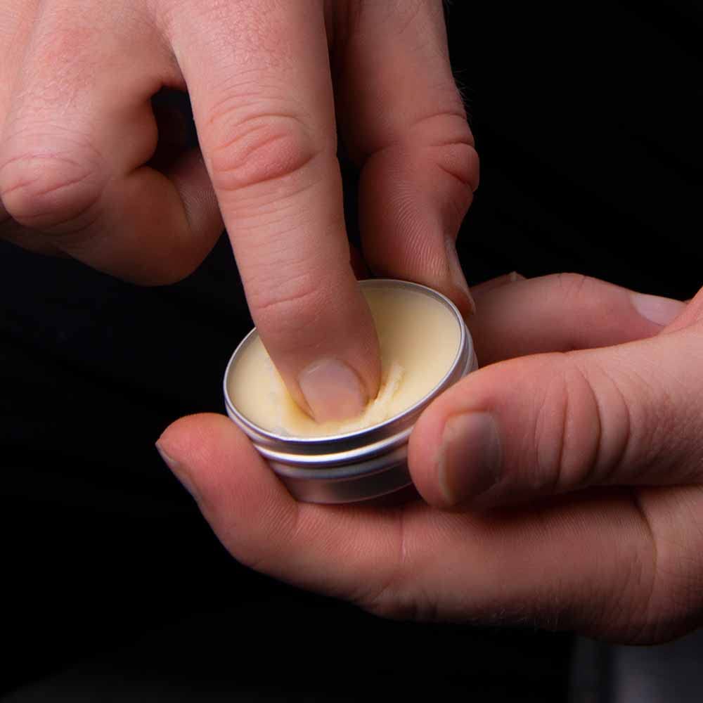 MO BRO'S Beard Butter | Protect, Soften & Condition Your Facial Hair | Vanilla & Mango | 25ml