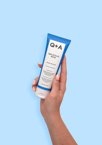 Q+A Salicylic Acid Daily Cleanser – Exfoliating Face Wash for Clear Skin, Targets Breakouts & Pore Congestion, Hydrating with Betaine & Allantoin, Vegan & Cruelty-Free, Made in UK, 125ml