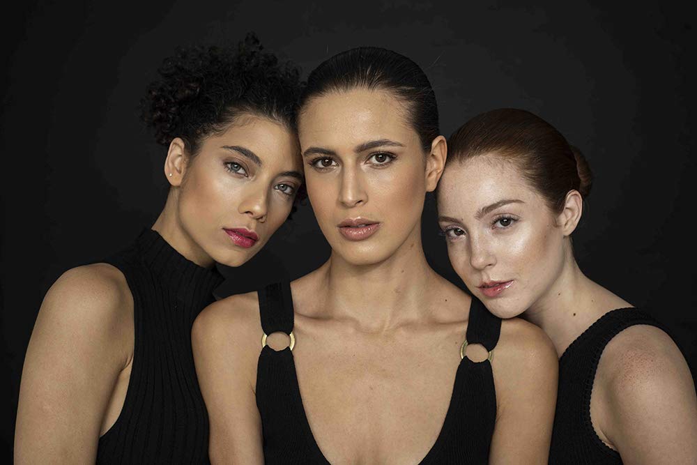 Lola Make Up by Perse LOLA Make Up by Perse Matte Long-Lasting Liquid Foundation – Full Coverage, Buildable Matte Finish, Oil-Absorbing, Shine-Free, Long-Lasting – Paraben-Free, Vegan, Cruelty-Free – [R043-Medium]