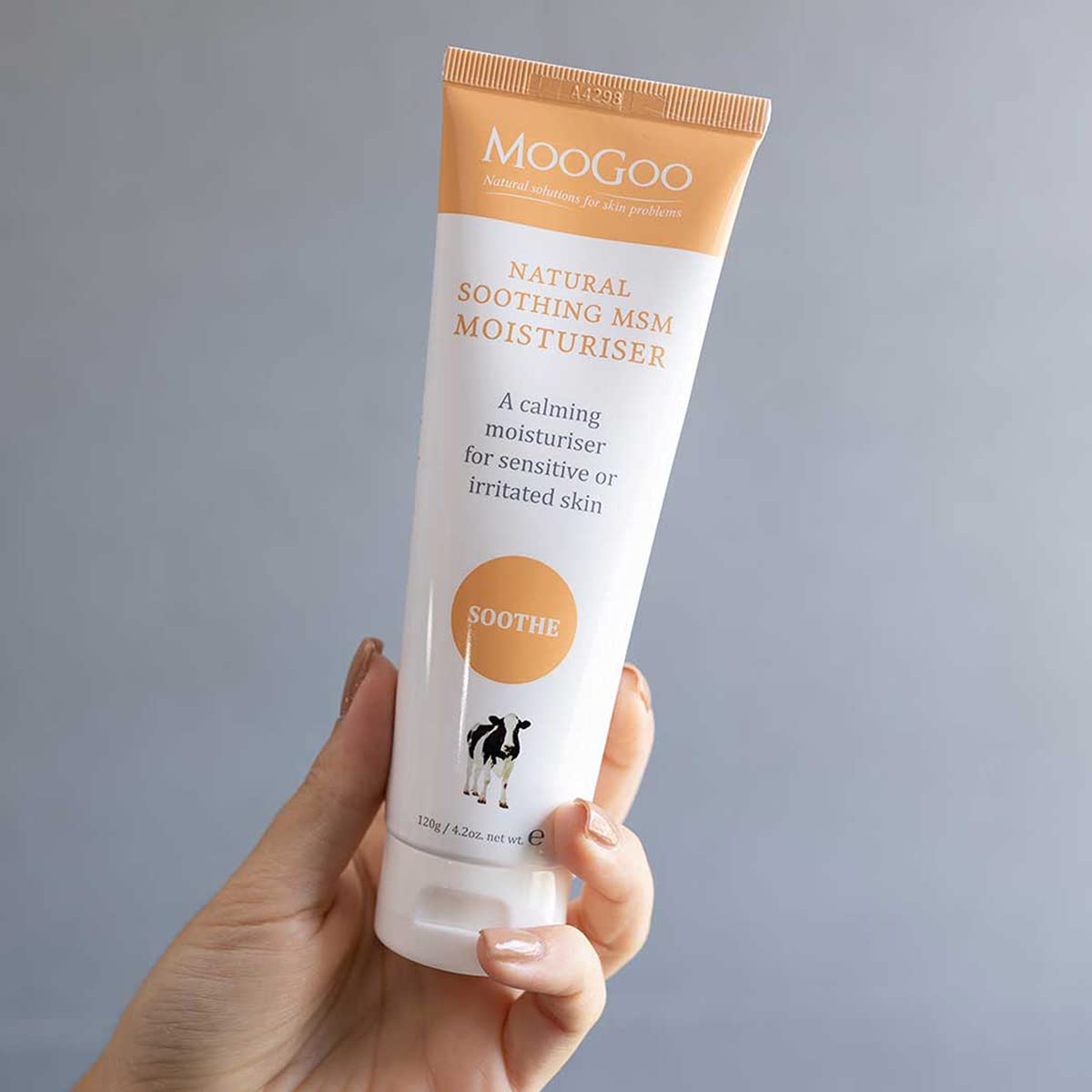 MooGoo Soothing MSM Moisturiser - Calming Cream for Sensitive, Irritated, Dry or Sunburnt Skin Including Eczema, Psoriasis & Rosacea – 120 g