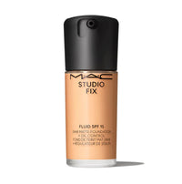 MAC Cosmetics Studio Fix Fluid Foundation SPF15 24HR Matte NC20 30ml