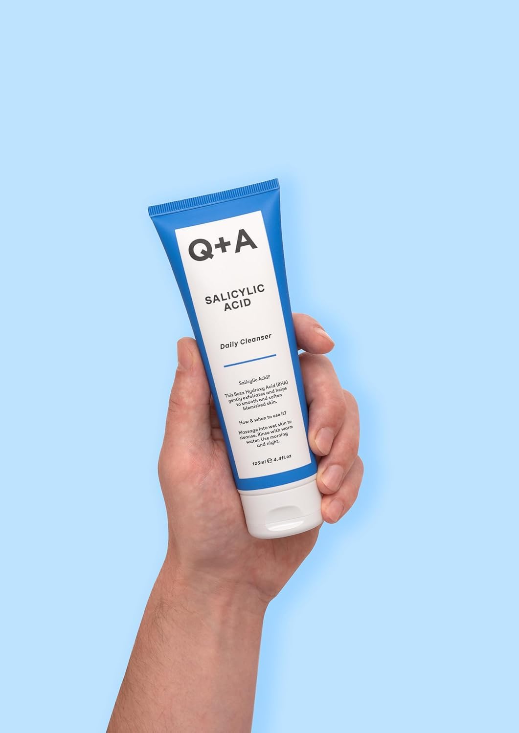 Q+A Salicylic Acid Daily Cleanser – Exfoliating Face Wash for Clear Skin, Targets Breakouts & Pore Congestion, Hydrating with Betaine & Allantoin, Vegan & Cruelty-Free, Made in UK, 125ml