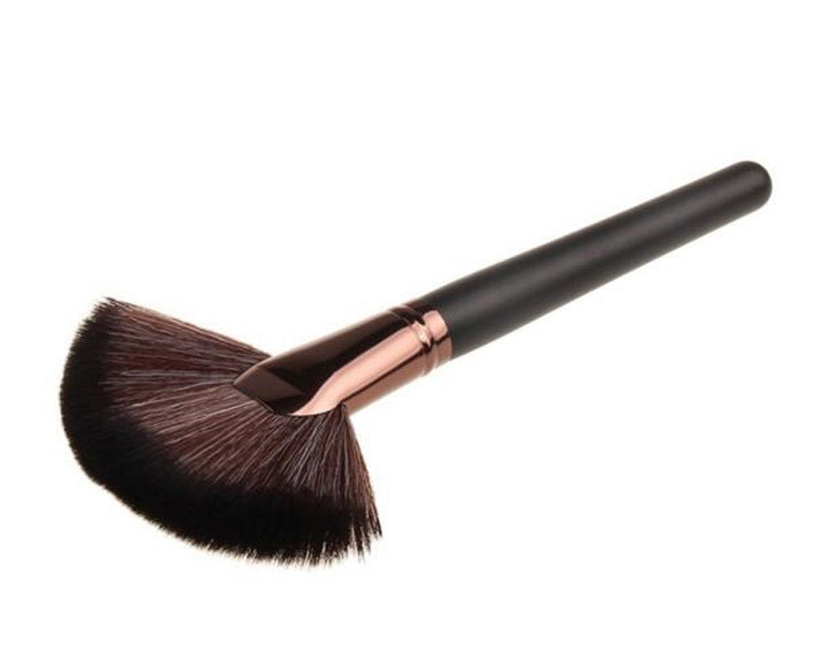 LyDia 8 Colours Highlighter, Blusher, Bronzer, Bronzing Face Contour Palette + Large Rose-Gold Fan Cheek/Blending/Contour/Highlighter/Bronzer/Dust Makeup Brush