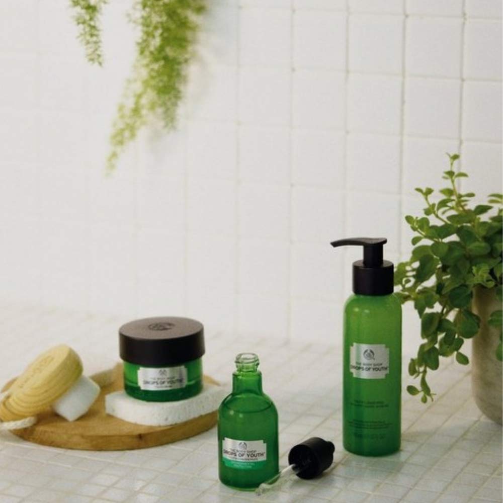 The Body Shop Drops of Youth Liquid Peel Face Wash 100 ml