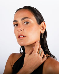 LA CRIQUE La Crique - Cream Eyeshadow & Highlighter - Infused with Hyaluronic Acid + Calendula Flower - LightWeight Cream Makeup and Skincare - 99% Natural Ingredients - Vegan Make Up - 01 Golden Hour