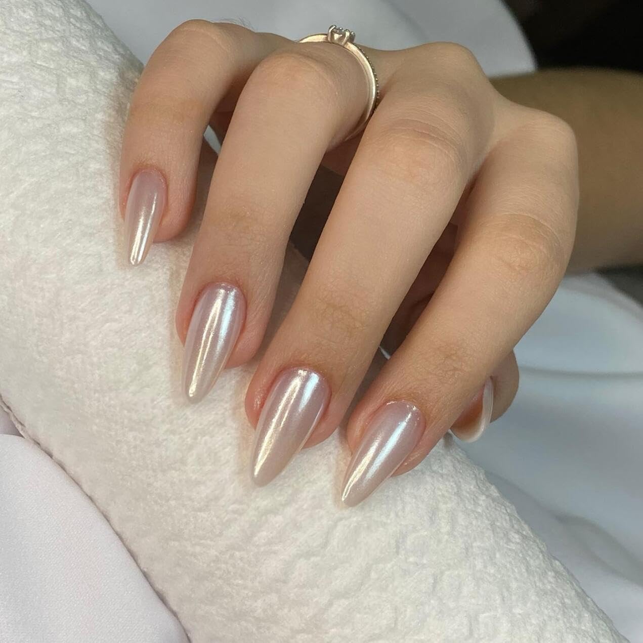 Chrome White False Nails Almond, SXVME Chrome Press On Nails Medium, Glazed Gel Fake Nails Press on Medium Stiletto, Glitter Shine Glue on Nails for Women Daily & Party Wear