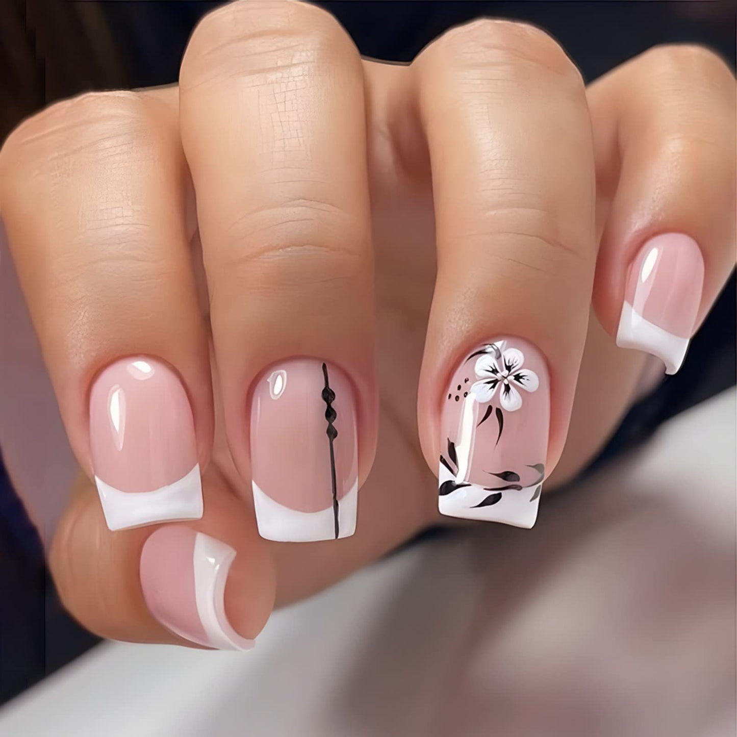 JUSTOTRY 24 Pcs White French Short False Nails,Pink Square Press on Nails with Flower and Leaf Pattern,Glossy Fake Nails Medium for Nails Art,Squoval Stick on Nail for Women Gifts