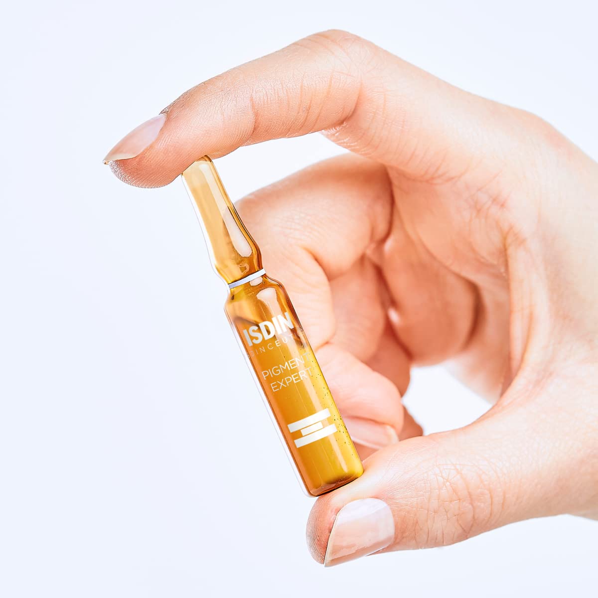 ISDIN Isdinceutics Pigment Expert Facial Pigment Correcting Serum (30 ampoules) | Helps to reduce appearance of dark spots on the skin