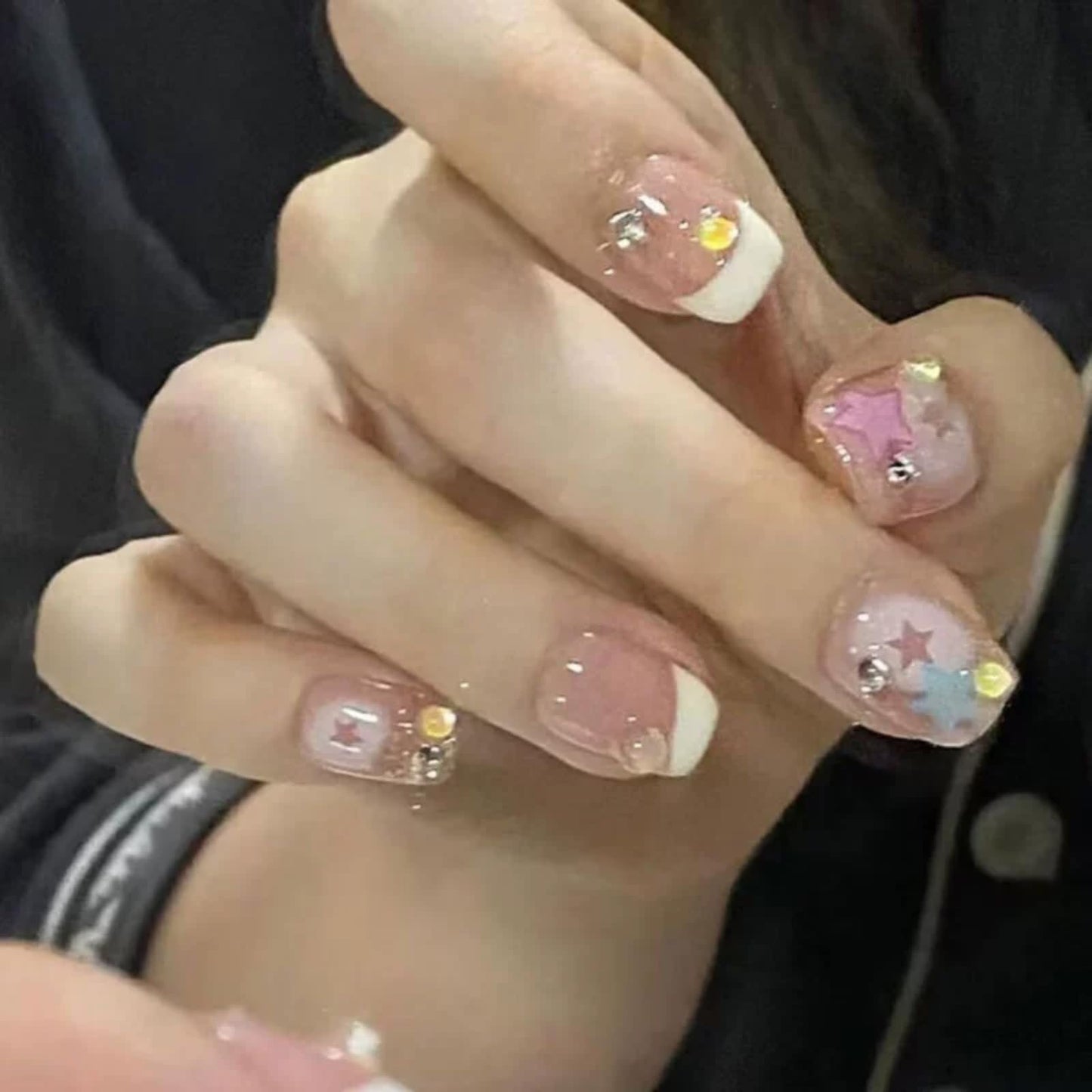 Maggidea French Cute False Nails Extra Short Kids Stick on Nails with Mermaid Bubble Beads 24pcs Square Press On Nails with Glue Sweet Colour Design Funny Fake Nails for Women (Sweet Heart)