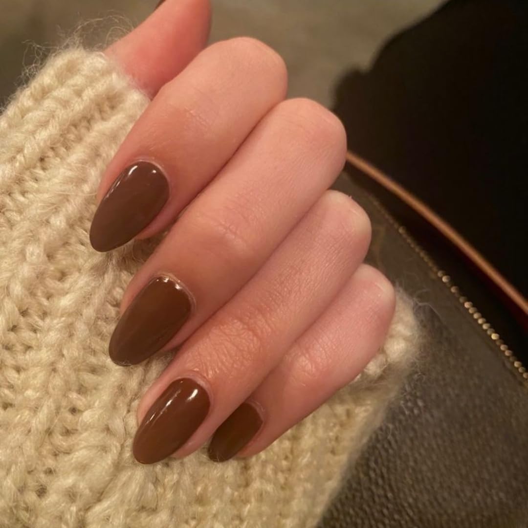 KQueenest Press on Nails Short Oval, Dark Brown Short False Nails Almond, Glossy Solid Round Fake Nails Set, Reusable Natural Gel Stick on Nail for Women Finger Daily Wear 24 Pcs