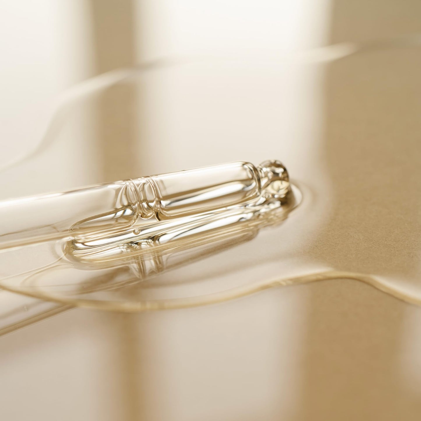 Urban Veda Bio Organic Moringa Oil | For Pimple & Acne Prone Skin| Oil Balancing Booster with Squalene | Vitamin A, B, C & E Bio Oil for Face | For Teens to Adults |Rejuvenates & Nourishes Skin | 15ML