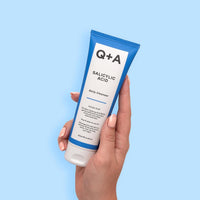 Q+A Salicylic Acid Daily Cleanser – Exfoliating Face Wash for Clear Skin, Targets Breakouts & Pore Congestion, Hydrating with Betaine & Allantoin, Vegan & Cruelty-Free, Made in UK, 125ml