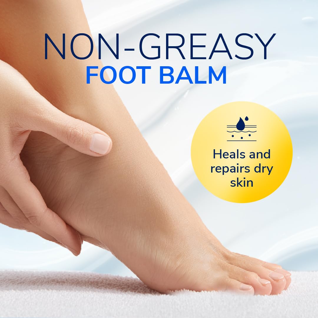 Dr. Scholl's Scholl Severe Cracked Heel Repair Restoring Balm, to repair Very Dry and Cracked Heels, Intensely Moisturising for Healthy Feet with 25% Urea, Epsom Salts and Essential Oils