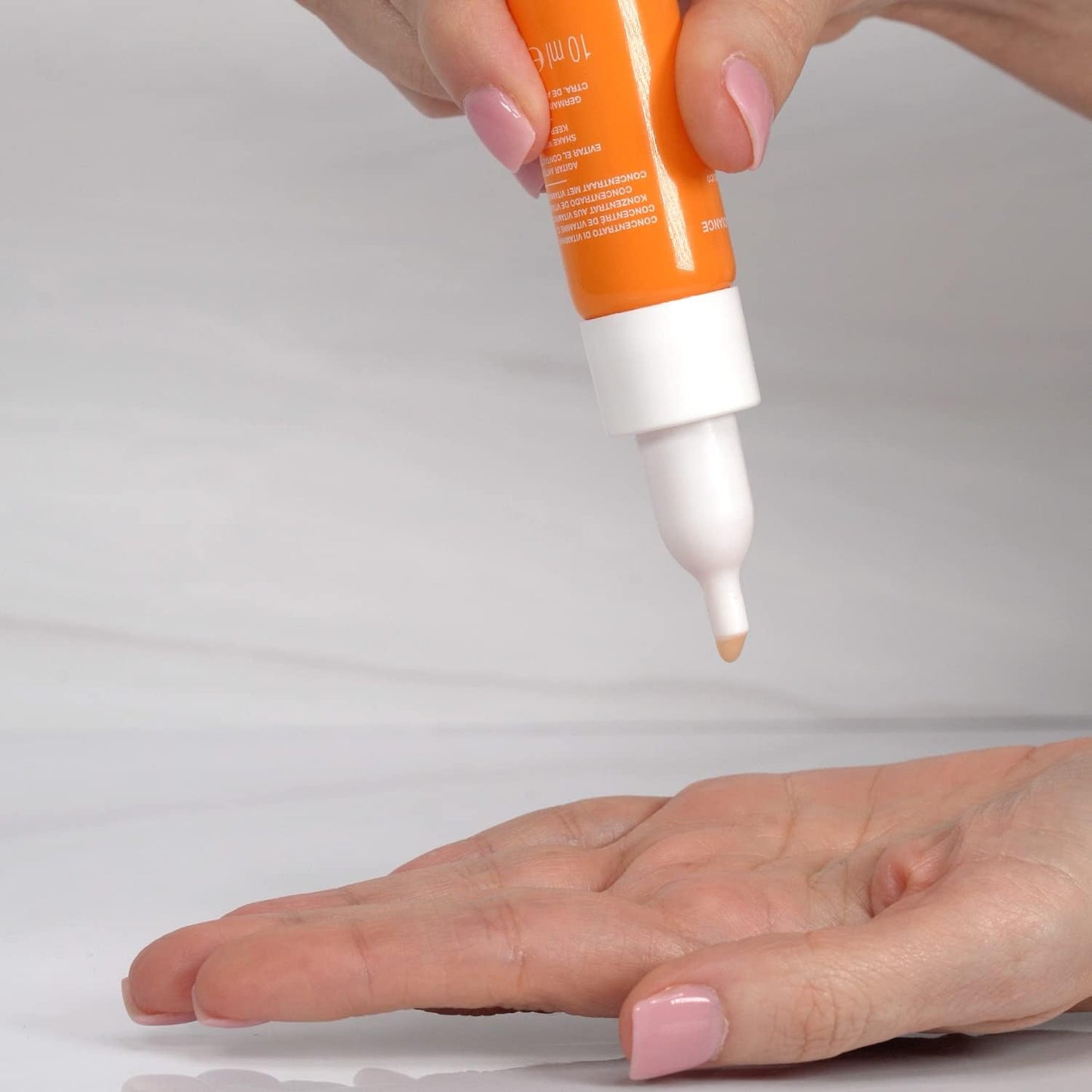 Germaine De Capuccini - Timexpert Radiance C+ | Serum Concentrate Vitamins C, E and Ferulic - Light Serum for Stretched and Disabled Skin - 3 X 10 Ml| Brighten Skin While Filling In Those Fine Lines