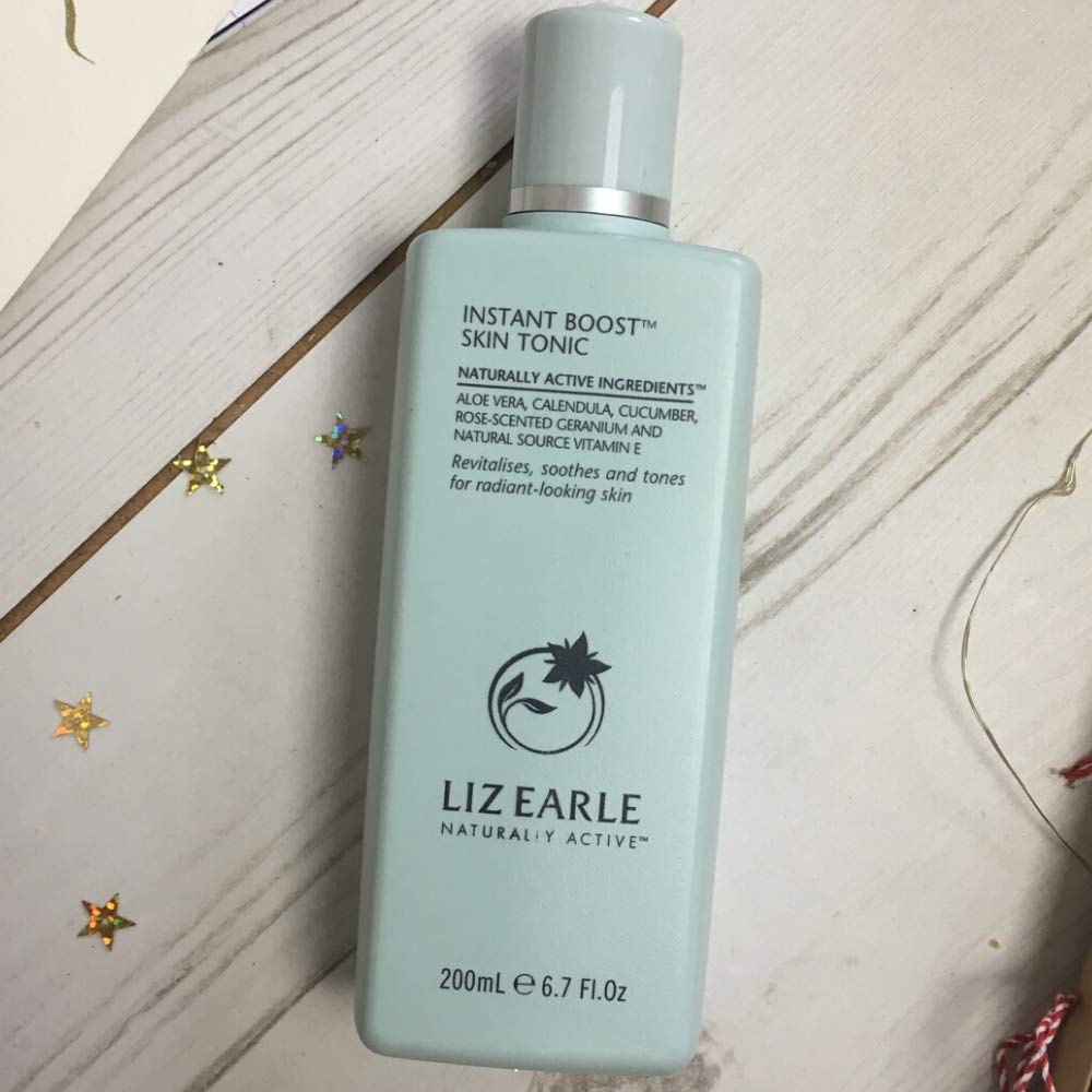 Aetn Future Liz Earle Instant Boost Skin Tonic 3 x 200ml Bottle A Face Moisturiser To Repair Sensitive Cleanse Skin