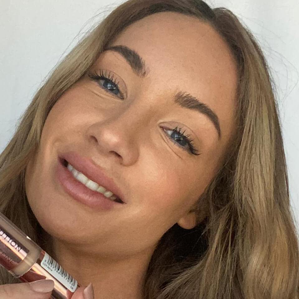 Revolution Beauty London Conceal and Define Concealer C8