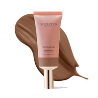 SCULPTED by Aimee Connolly Tint & Glow Hydrating Moisturising Skin Enhancer from Sculpted by Aimee (Rich Plus 9.5) – 45ml Cruelty-Free Moisturising & Tinted Skin Booster with SPF 30 and Blue Light Protection