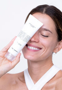 Transparent Lab PHA SOFT PEELING CLEANSER - Face Cleanser with Peeling Effect