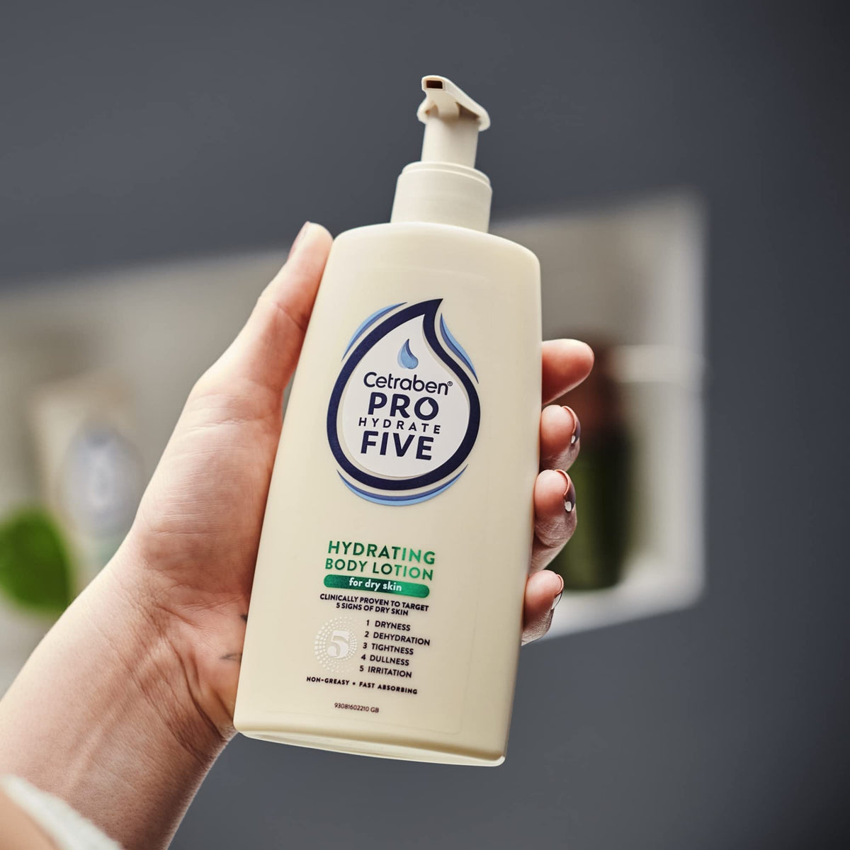 Cetraben Pro Hydrate Five Daily Body Moisturising Lotion 250 ml with Ceramides and Vitamin B5, Perfect for Dry Skin, Vegan Friendly, Cruelty Free
