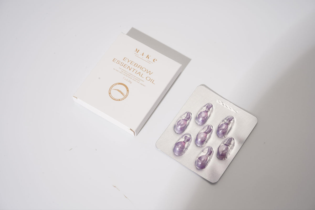 Eyebrow Growth Essential Oil Capsules by M - A - K - C. Fully Nourishing Eyebrows Oil Capsules for Eyebrow extension - 7 Capsule for a fully Extended Eyebrow with Natural Gowth Look.