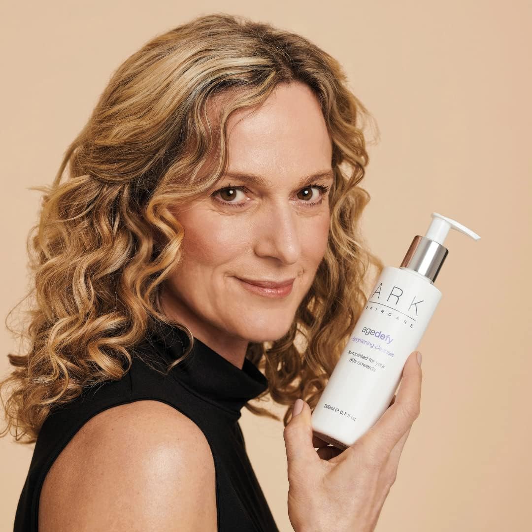 ARK Skincare Age Defy Brightening Cleanser, For Mature Skin, Hydrating Daily Cleanser with Vitamin C, Red Algae & Blackcurrant, 200ml