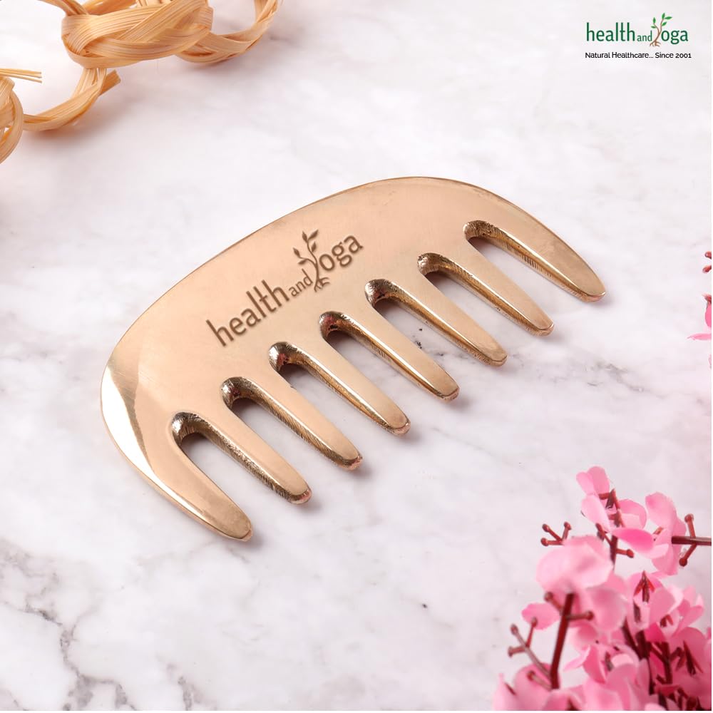 HEALTHANDYOGA HealthAndYoga Kansa Comb - Ayurvedic Healing Bronze Metal Hair Care Accessory - Detox Head Massage - Smoothens, Clears Dandruff, Tones Scalp, Revitalises Roots,Boosts Regrowth, Relaxes