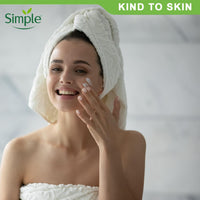 Simple Kind To Skin Vital Vitamin Day Cream 50 ml