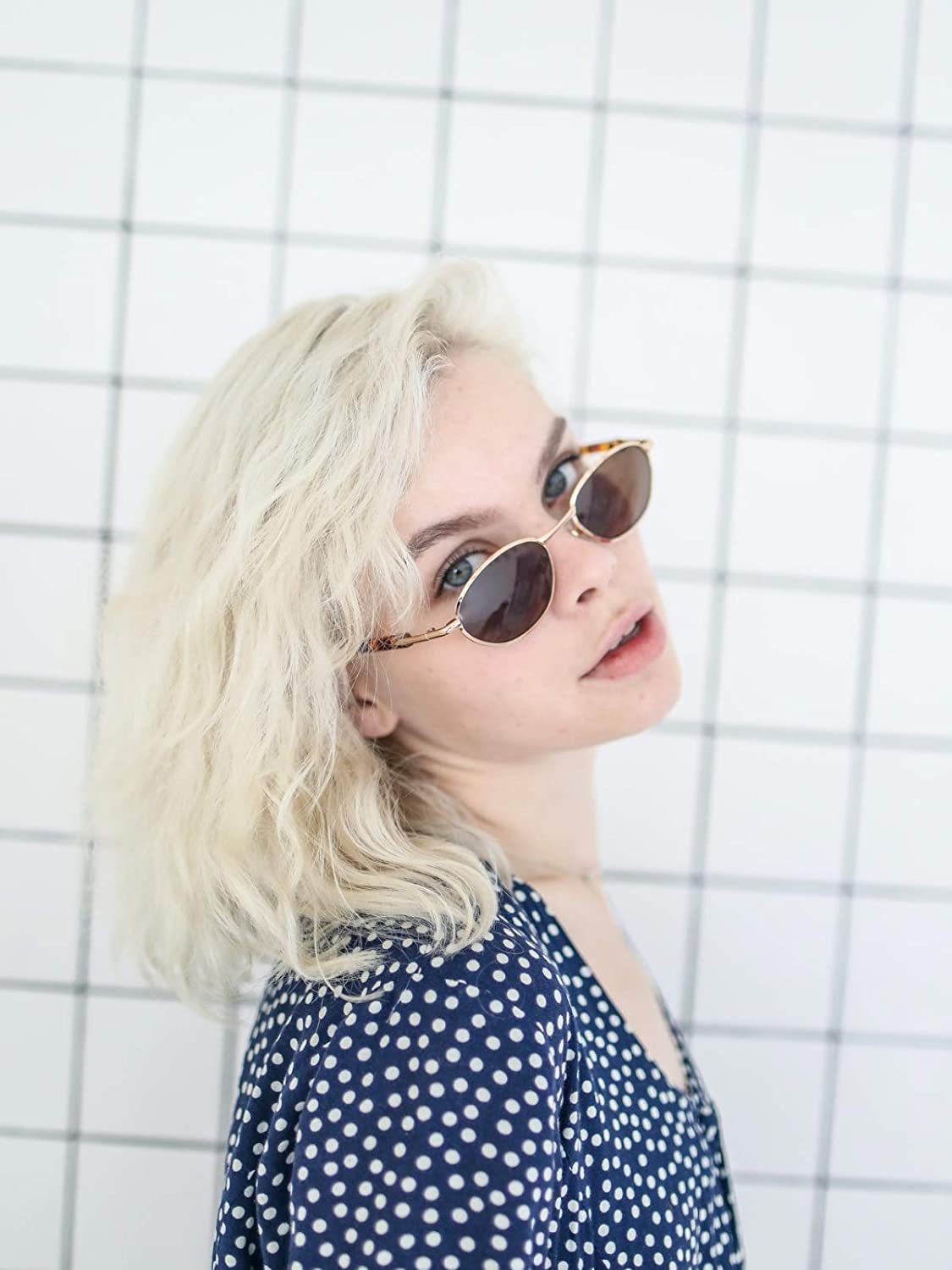 Smart Beauty Blonde Bleach-It, Hair Bleach, Hair Lightener for Dark Hair, Perfect for Hair Highlighting, Ideal Preparation for Vibrant Pastel Hair Colour, Hair Bleach Kit, Vegan, Cruelty Free