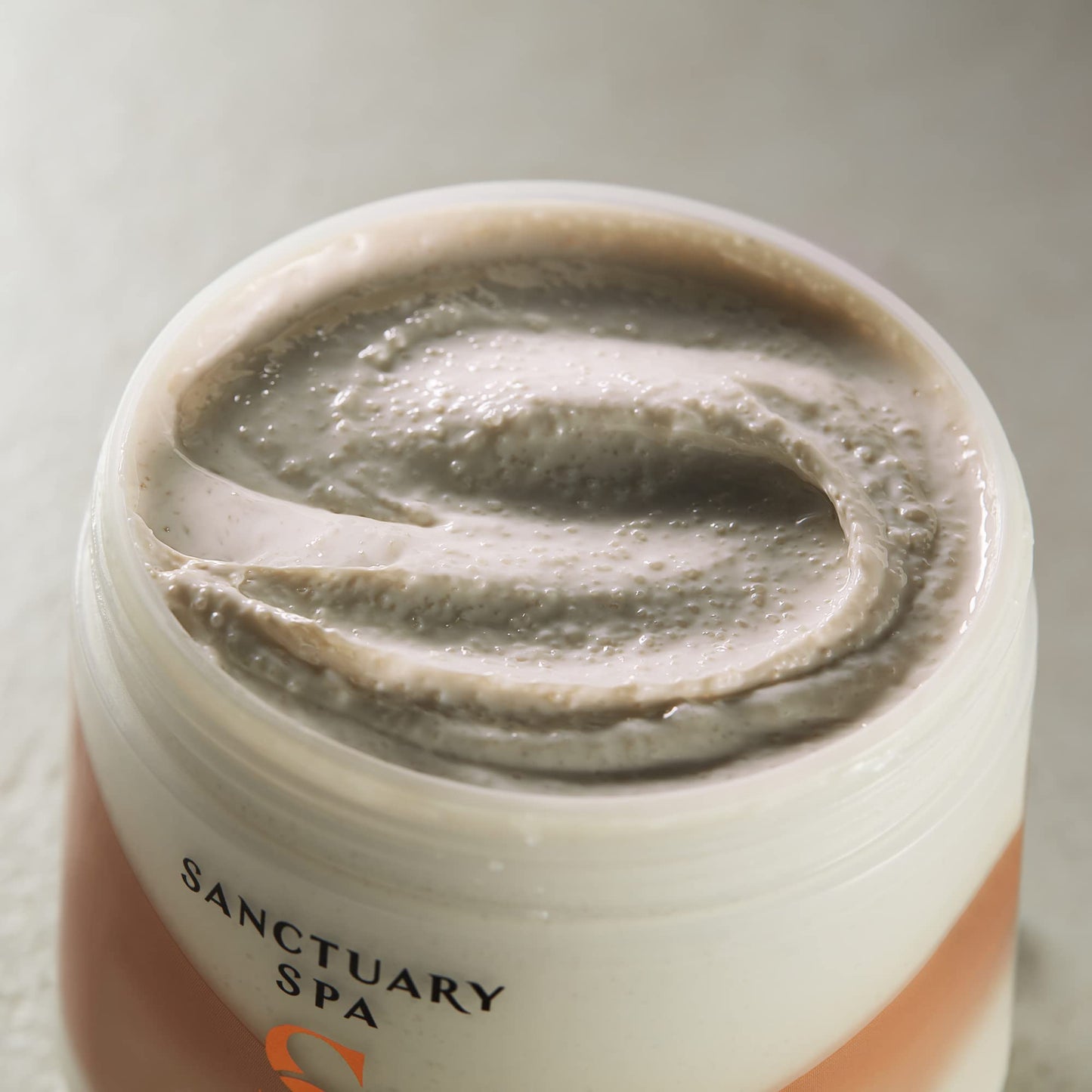 SANCTUARY Sanctuary Spa Hot Sugar Scrub, No Mineral Oil, Cruelty Free and Vegan Sugar Body Exfoliator, 300 ml