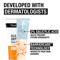 Neutrogena Clear & Defend Facial Scrub (1x 150ml), Oil-Free Face Scrub Suitable for Oily and Spot-Prone Skin, Facial Exfoliator with 2% Salicylic Acid Clinically Proven to Defend Against Breakouts