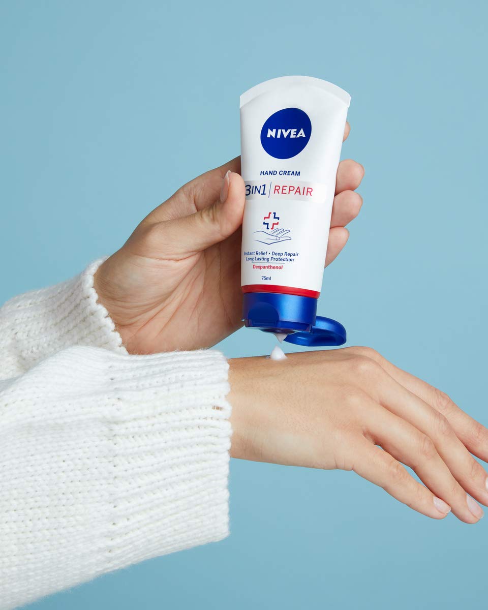 NIVEA 3-in-1 hand cream (75 ml), rich skin cream with dexpanthenol for intensive care, hand care for very dry and cracked hands