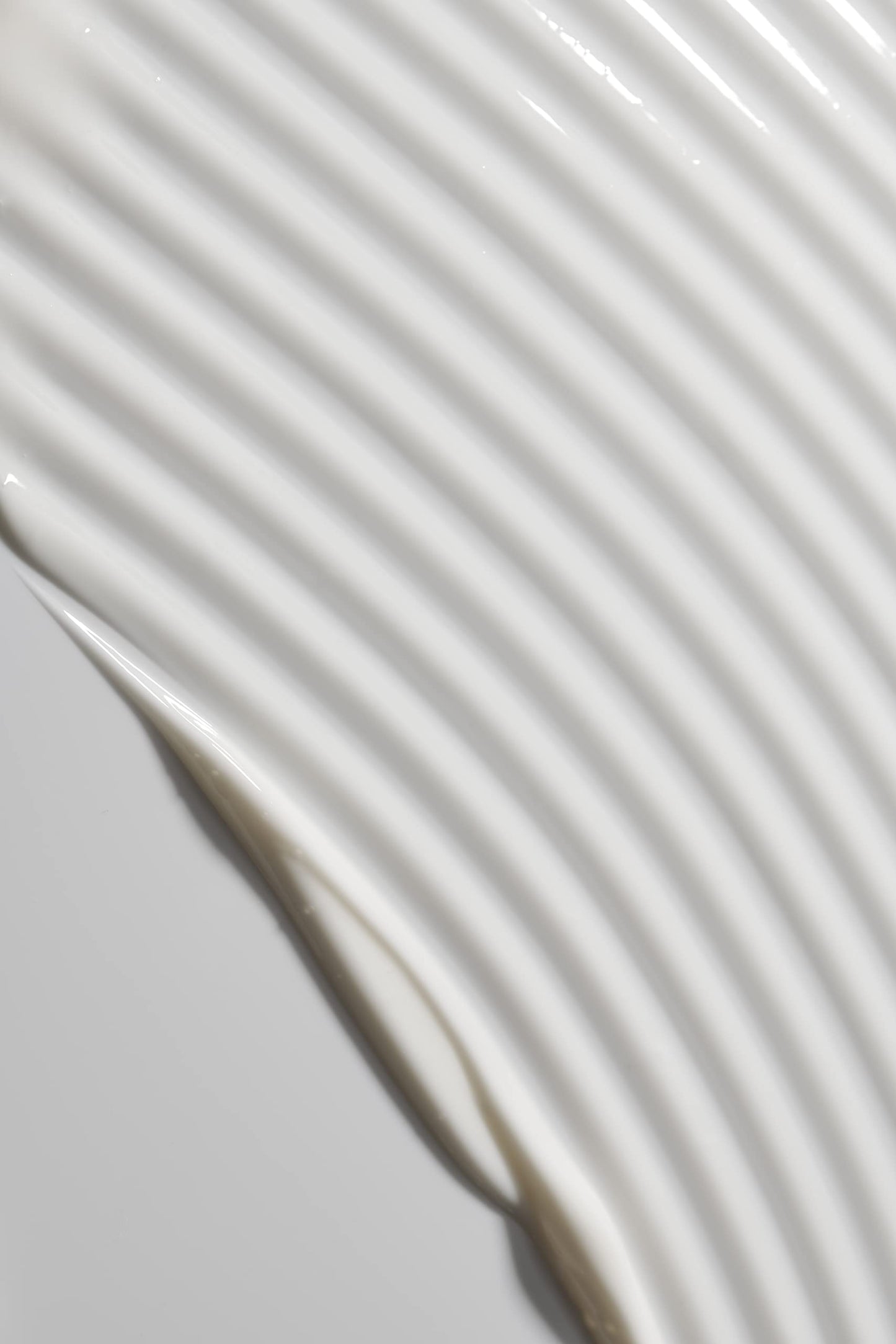 Noughty 97% Natural, Intensive Care Leave In Conditioner, 97% Natural Sulphate Free Vegan Haircare, Hydrating Formula for Dry, Frizzy and Damaged Hair, with Sweet Almond and Argan Oil 150ml