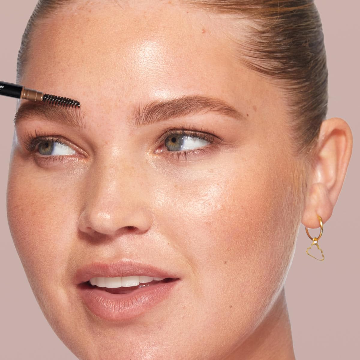 HD Brows HD BROWS Browtec 1mm Ultra-Fine Eyebrow Pencil, New & Improved Ultra-Fine 1mm Tip, Duel-Ended Pencil and Spoolie, Waterproof, Smudgeproof, Long-Lasting, Available in 3 Shades, Bombshell (Blonde)