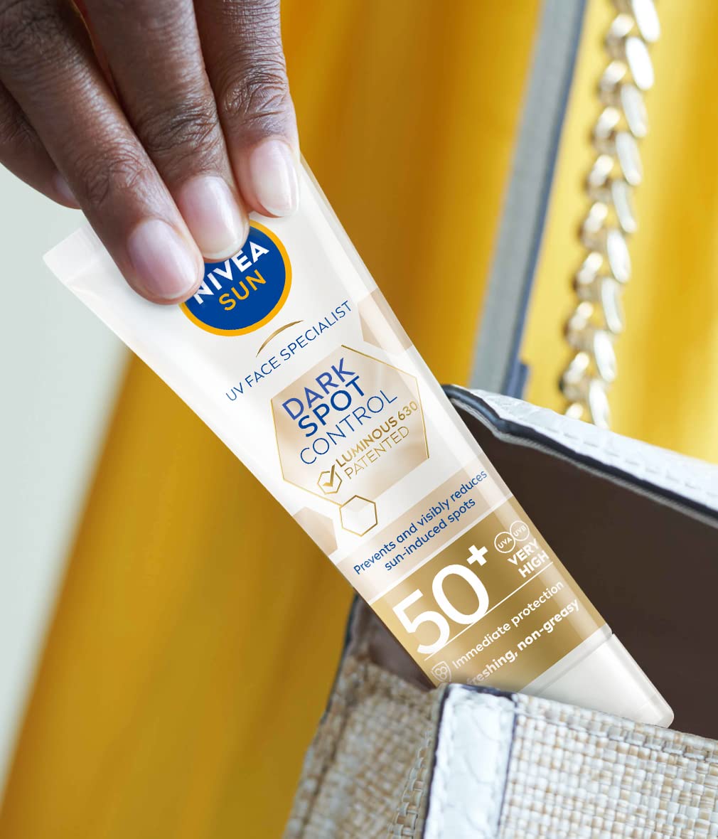 NIVEA Sun UV Face Specialist Dark Spot Control Sun Fluid SPF 50+ (40ml), Protects Against Sun-Induced Dark Spots, with Nivea Luminous 630, Hyaluronic Acid, and Vitamin E