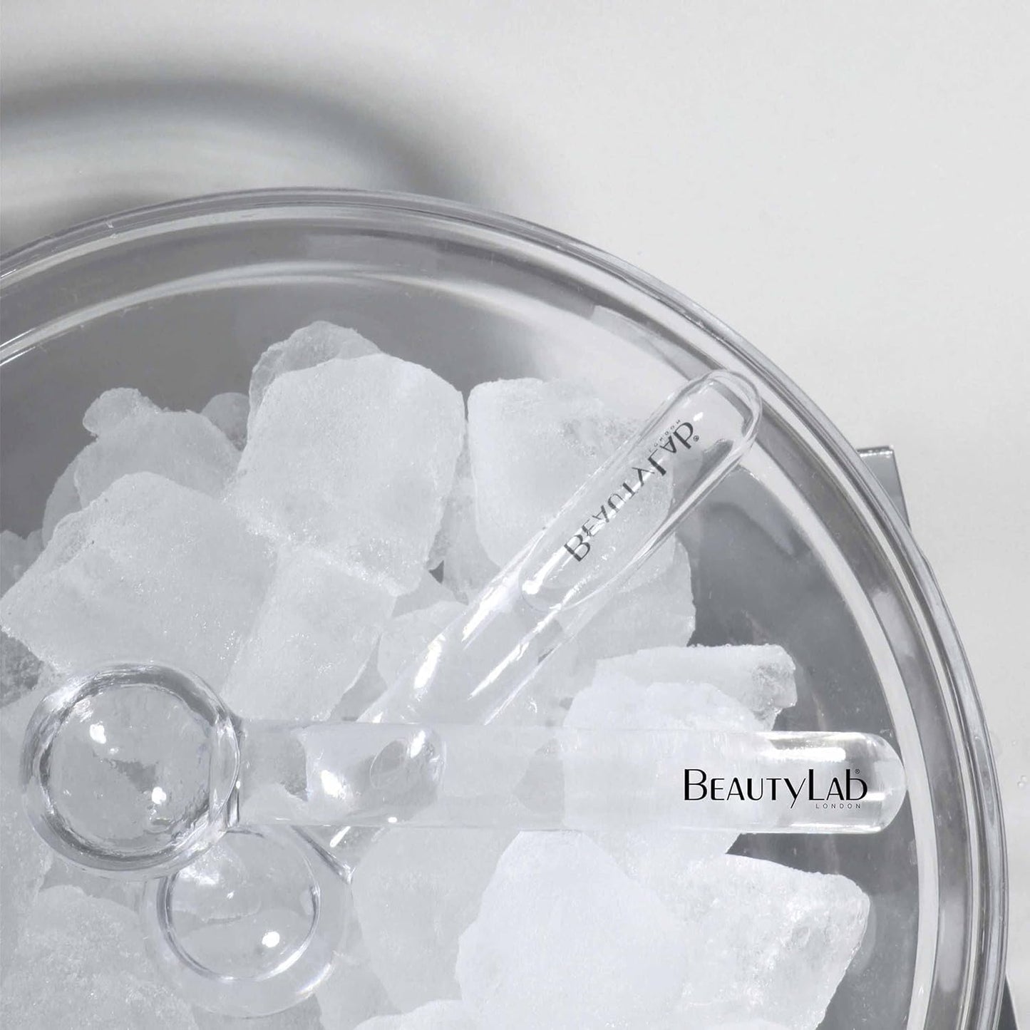 BEAUTYLAB BeautyLab Facial Ice Globe Duo | Cryotherapy Tool for Cooling Face Massage, Puffiness & Dark Circles – Skin Tightening, Lifting and Firming Ice Globes for Face, Eyes & Skin