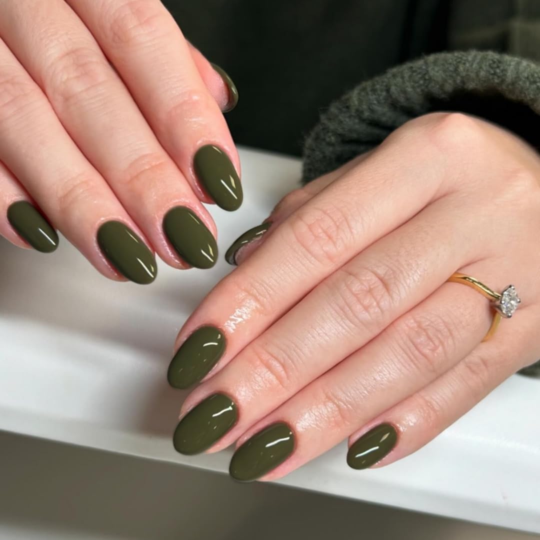 Olive Green False Nails Short Oval, SXVME Simple Acrylic Press on Nails Short, Green Fake Nails Short, Natural Solid Gel Full Cover Almond Glue on Nails For Women Fall Winter