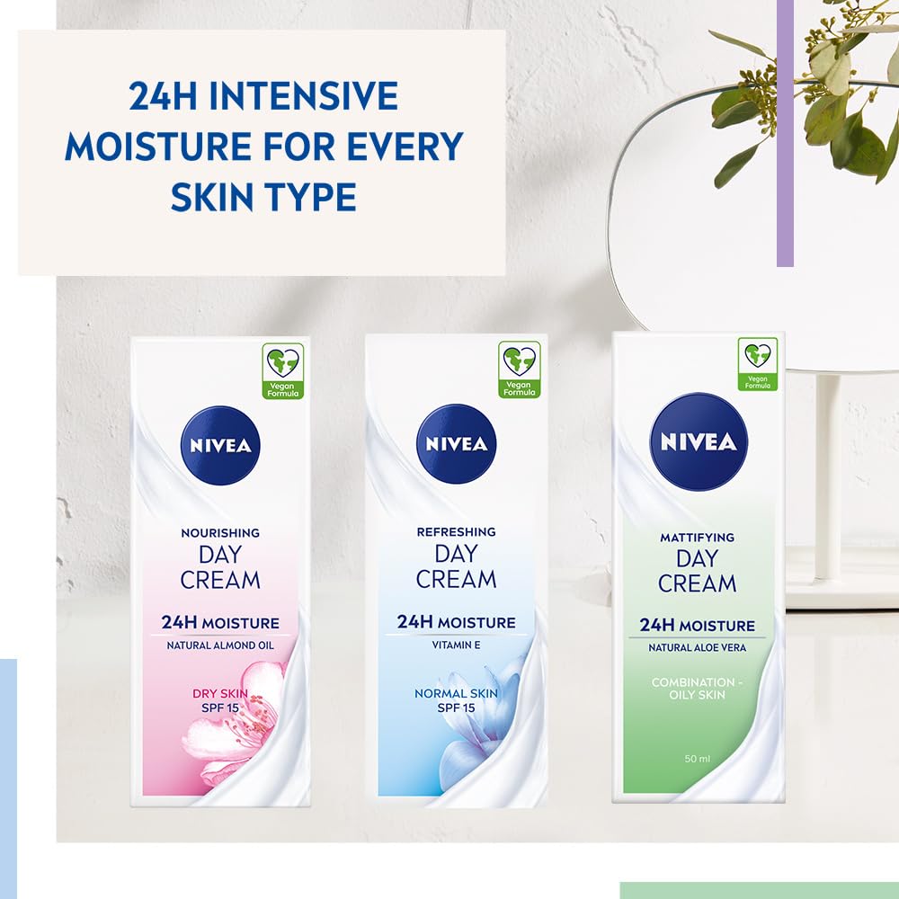 NIVEA Oil Free Moisturising Day Cream Pack of 3 (3 x 50 ml), Combination and Oily Skin Moisturiser, Mineral Infused Day Cream, Skin Care Essentials