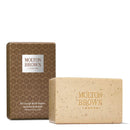 Molton Brown Re-Charge Black Pepper Bodyscrub Bar 250 g