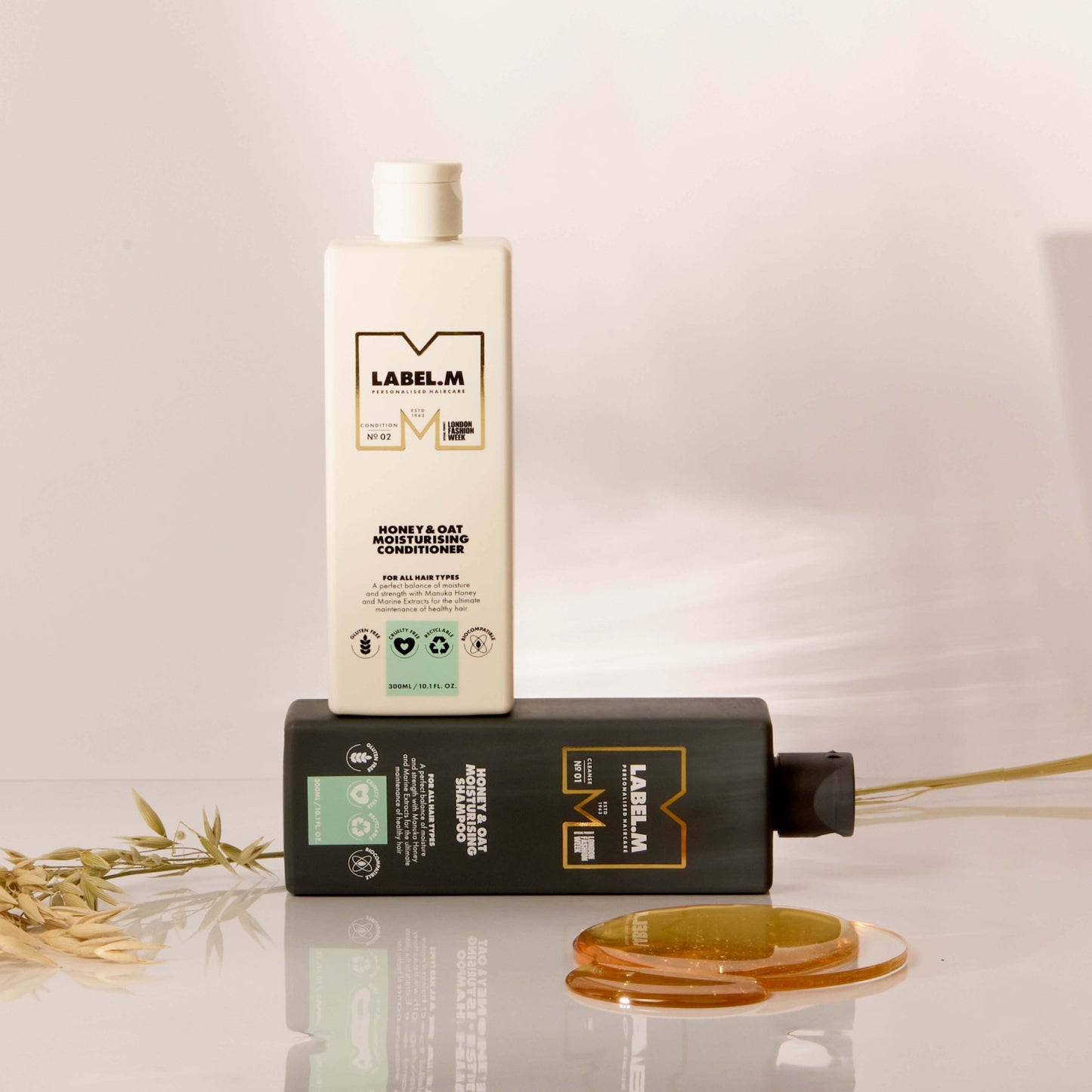 label.m LABEL.M Honey & Oat Moisturising Conditioner 300ml – With Recyclable Pump