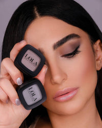 Lola Make Up by Perse LOLA Eyeshadow Mono Long Lasting Eyeshadow Palette Mattes and Shimmers Blendable Eye Shadow Make Up Professional Eye Cosmetic - 004-Pink