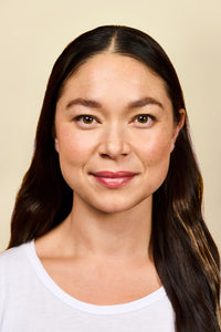Burt's Bees 100% Natural Moisturising Lip Shimmer, Cherry - 1 Tube 1 Count (Pack of 1)