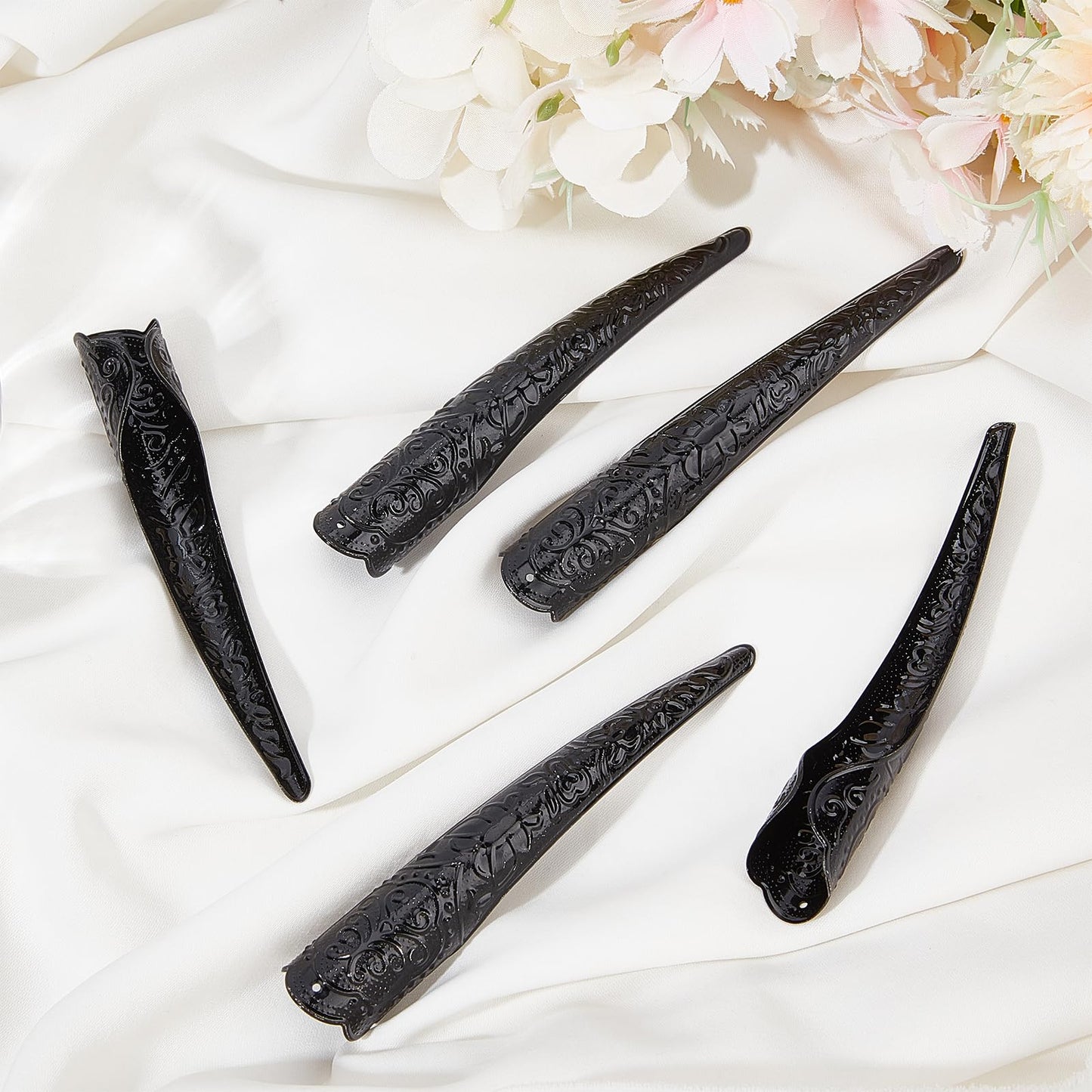 NICENEEDED 20 Pcs Long Finger Claws Fake Nail Rings, Black Fingernail Rings Claw, Knuckle Protectors Fingertip Extension Halloween Vampire Nails for Cosplay Drama Belly Dance Show